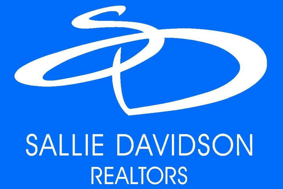 Local Realtors Visit London KY